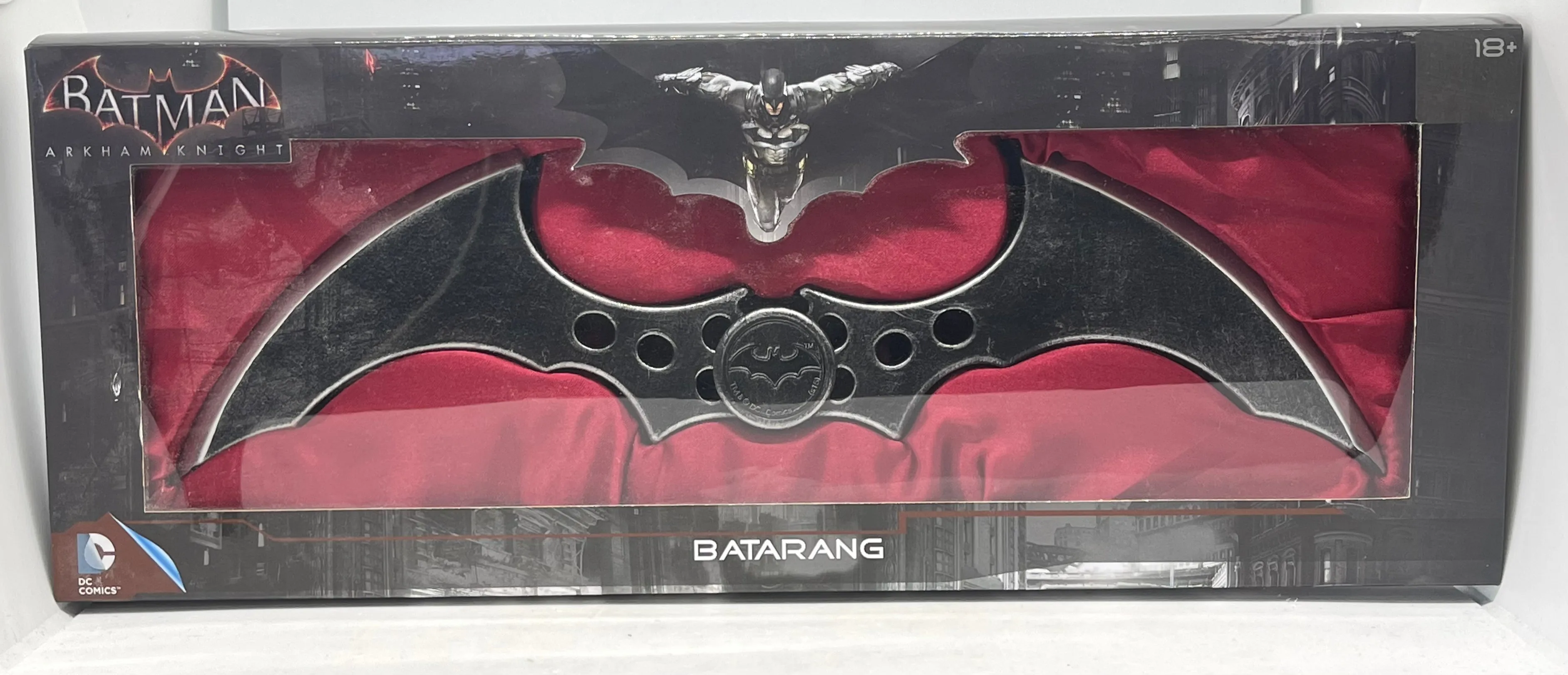 Batman: Arkham Knight - Batarang Latex Replica