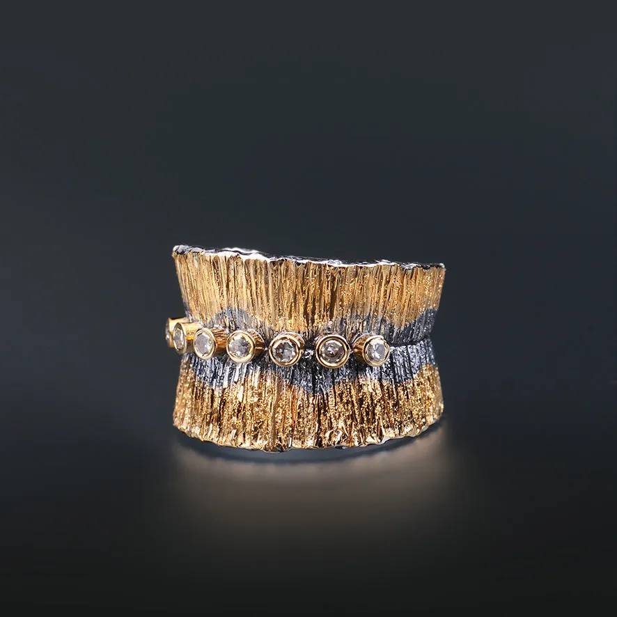 Canyon Multi-Diamond Ring by Margisa