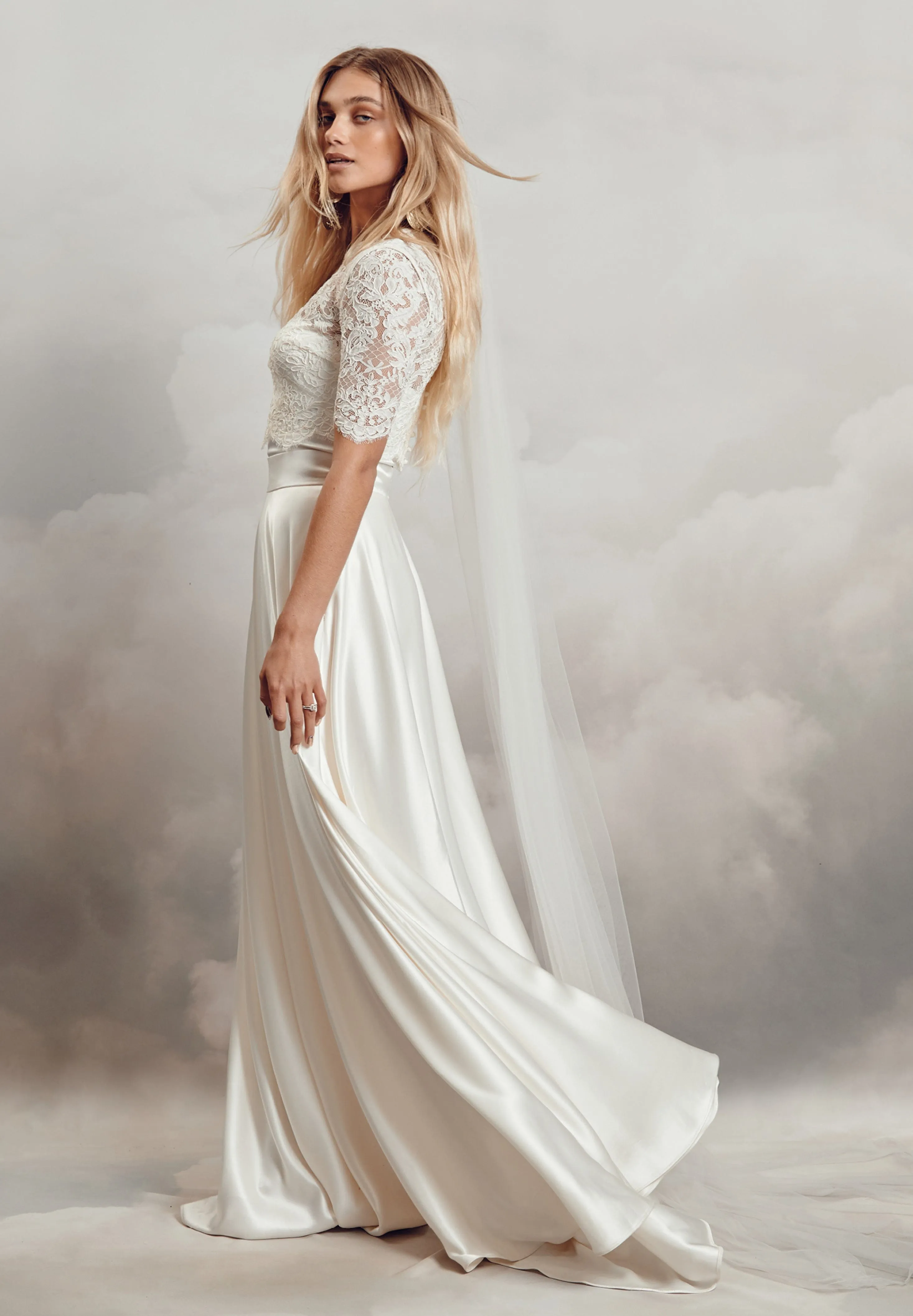 Chelsea Veil Oyster