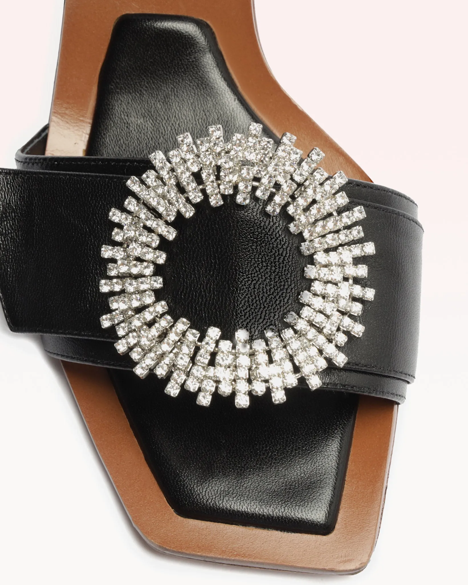 Madelina 60 Black