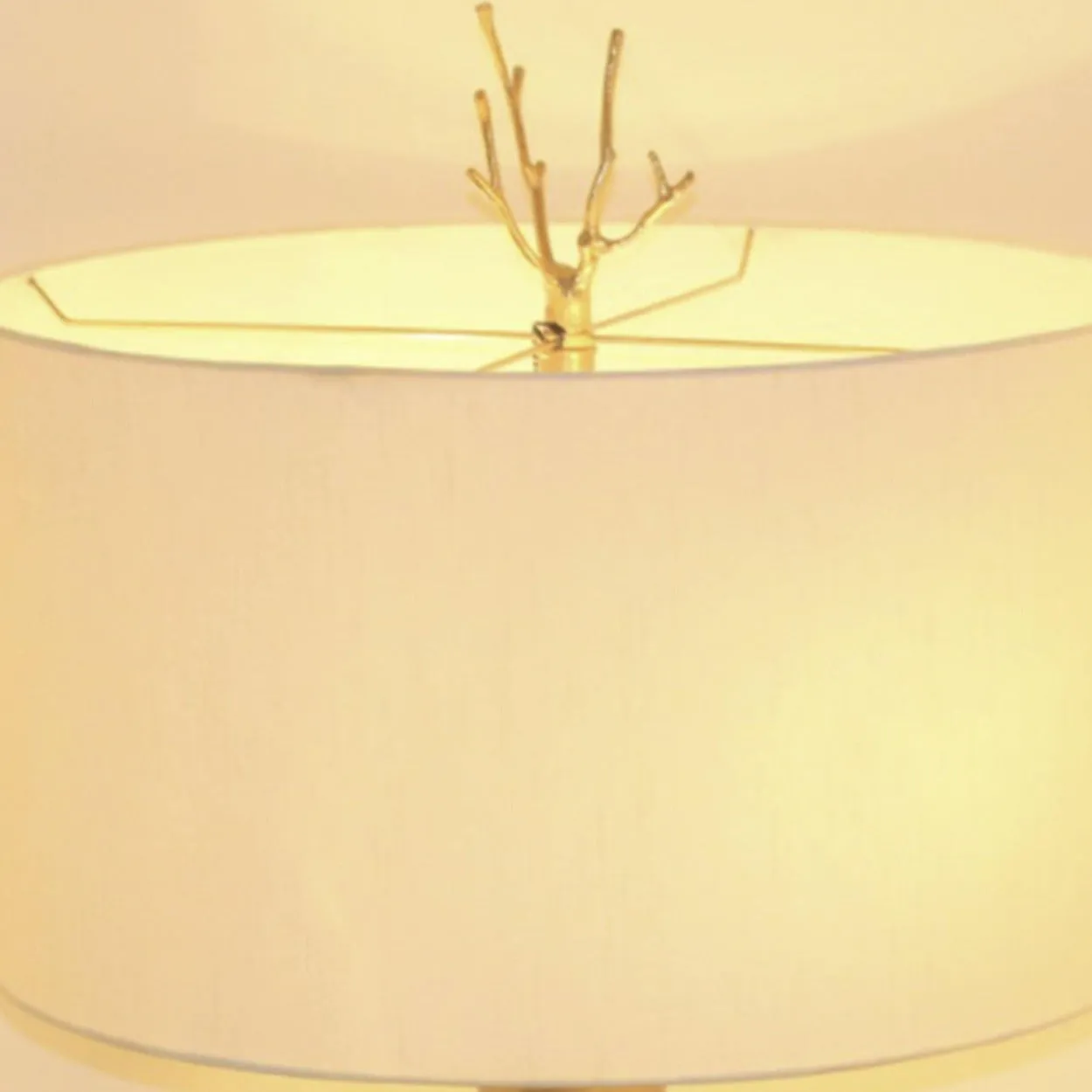 MODERN TWIG BRANCH SCULPTURE TABLE LAMP