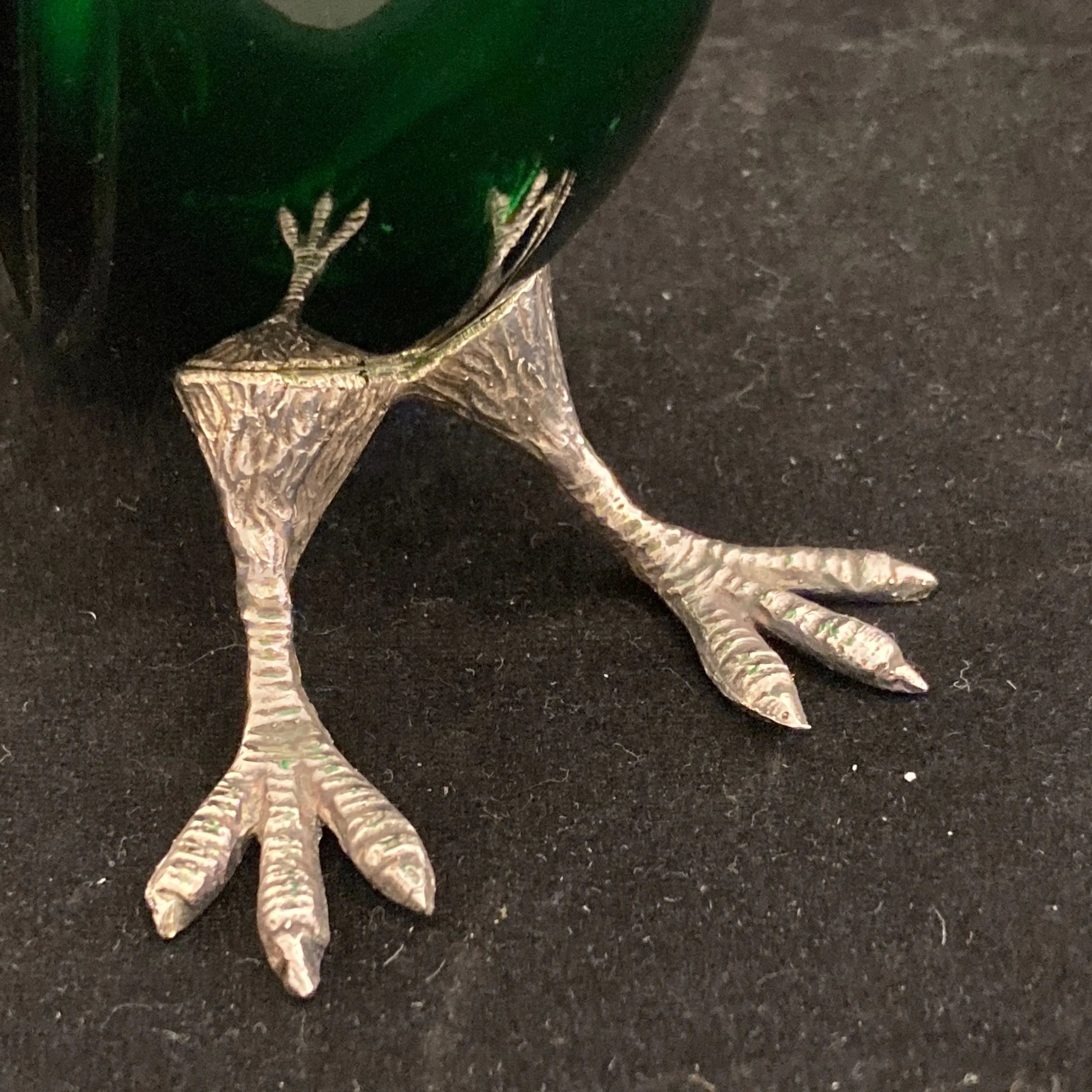 Pair of silver Whiskey noggins in the shape of cockatoos parrots