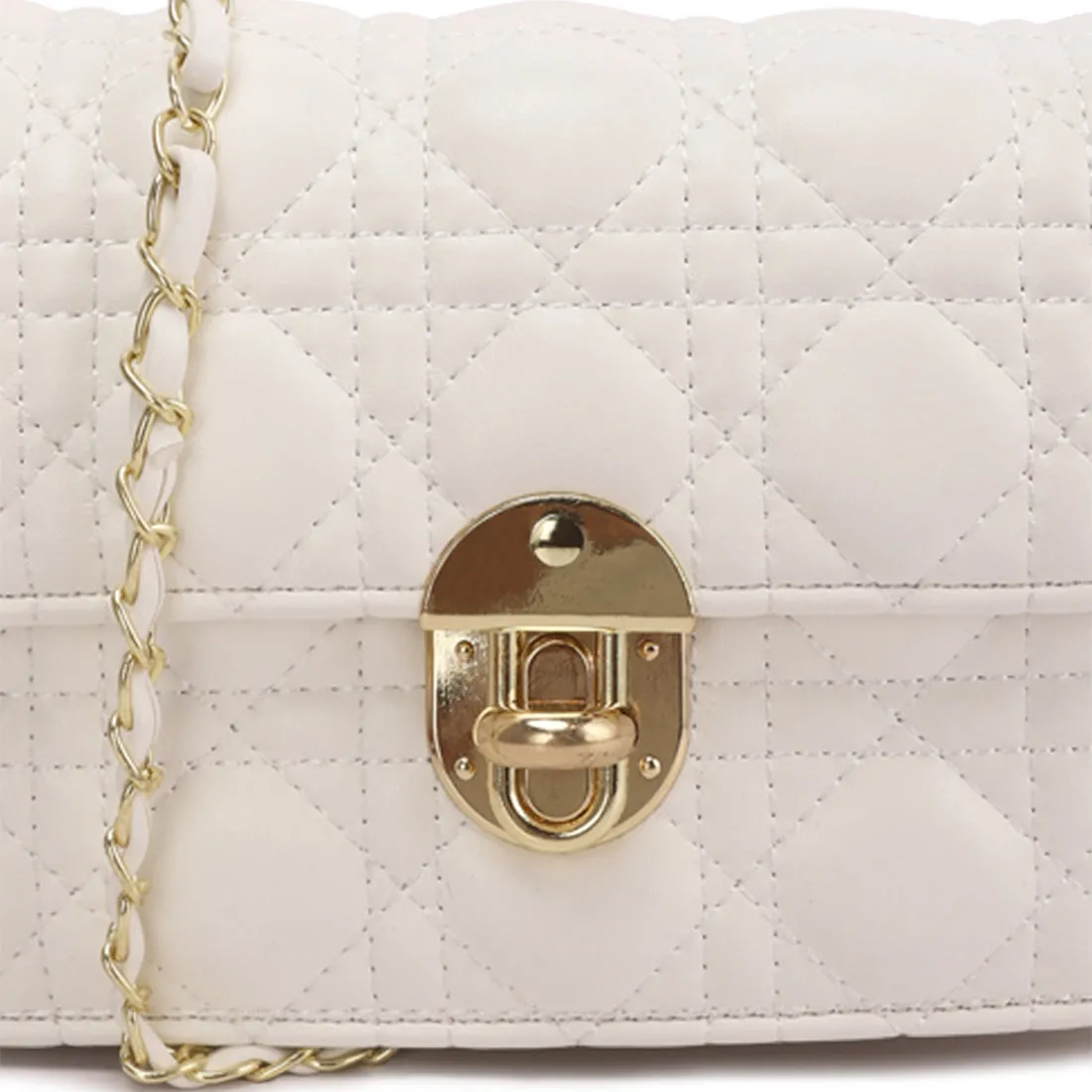 Quilted Metallic Buckle Cluch Bag