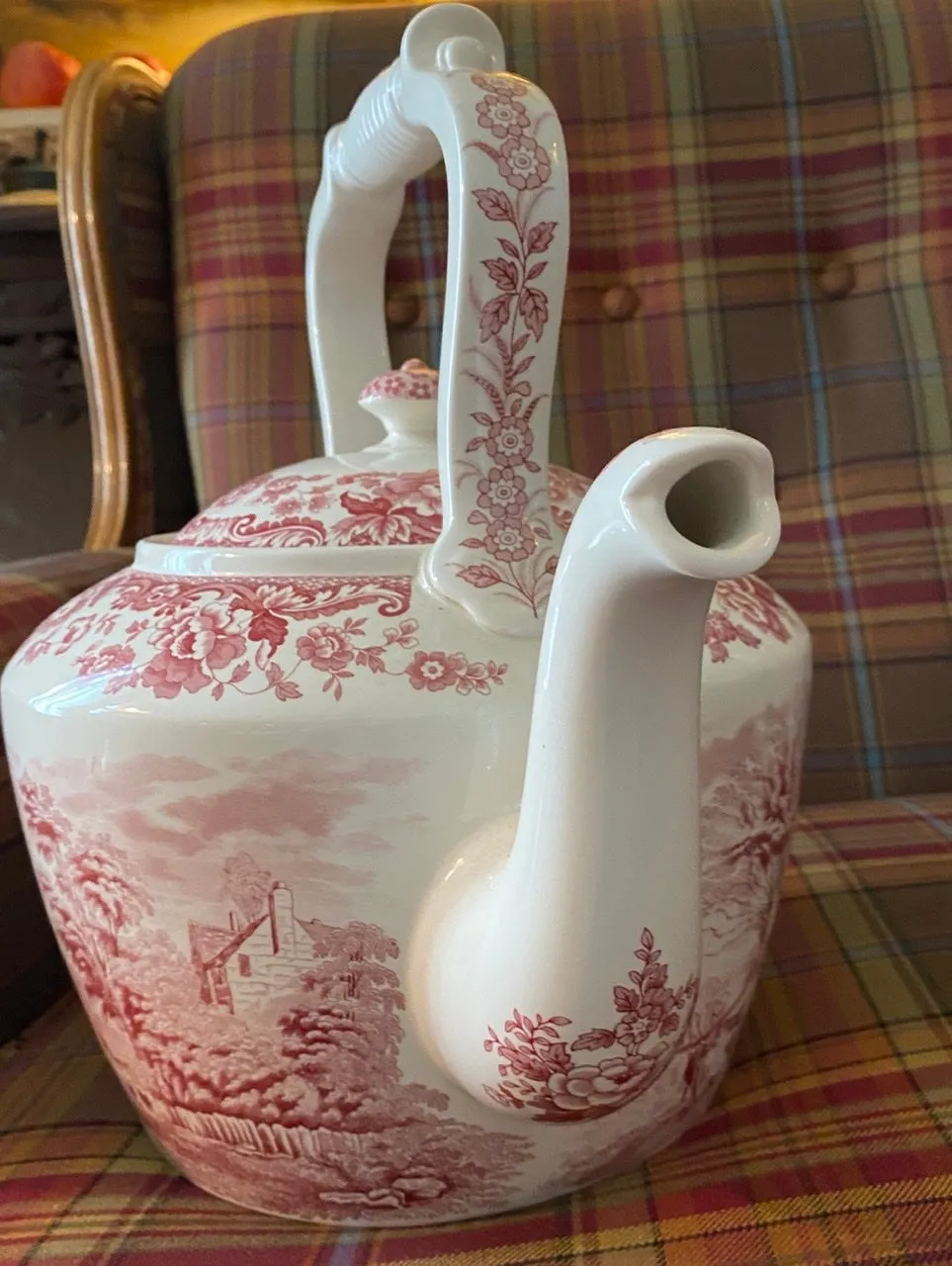 Spode Ltd Edition #77 of 300 Giant Tea Kettle Red Transferware Cows Cattle Farm Farmstead Duncan Rural Scenes